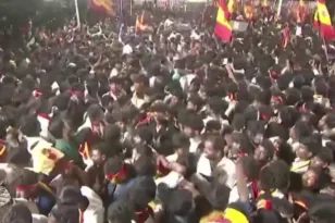 Ινδία: Χάος σε προεκλογική συγκέντρωση ηθοποιού – 39 νεκροί από ποδοπάτημα ΒΙΝΤΕΟ