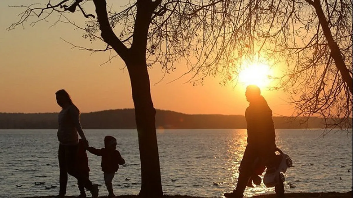 Το αδιέξοδο των γονέων και η βόμβα του δημογραφικού