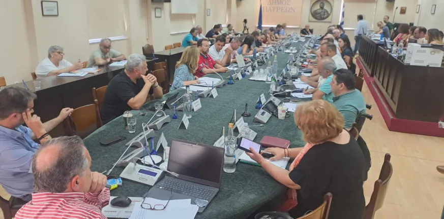 Ο Ισολογισμός του Δήμου Πατρέων για το 2024: Σε 10 χρόνια 31,5 εκ. ευρώ - Πεδίο αντιπαράθεσης με την αντιπολίτευση οι ανείσπρακτες οφειλές