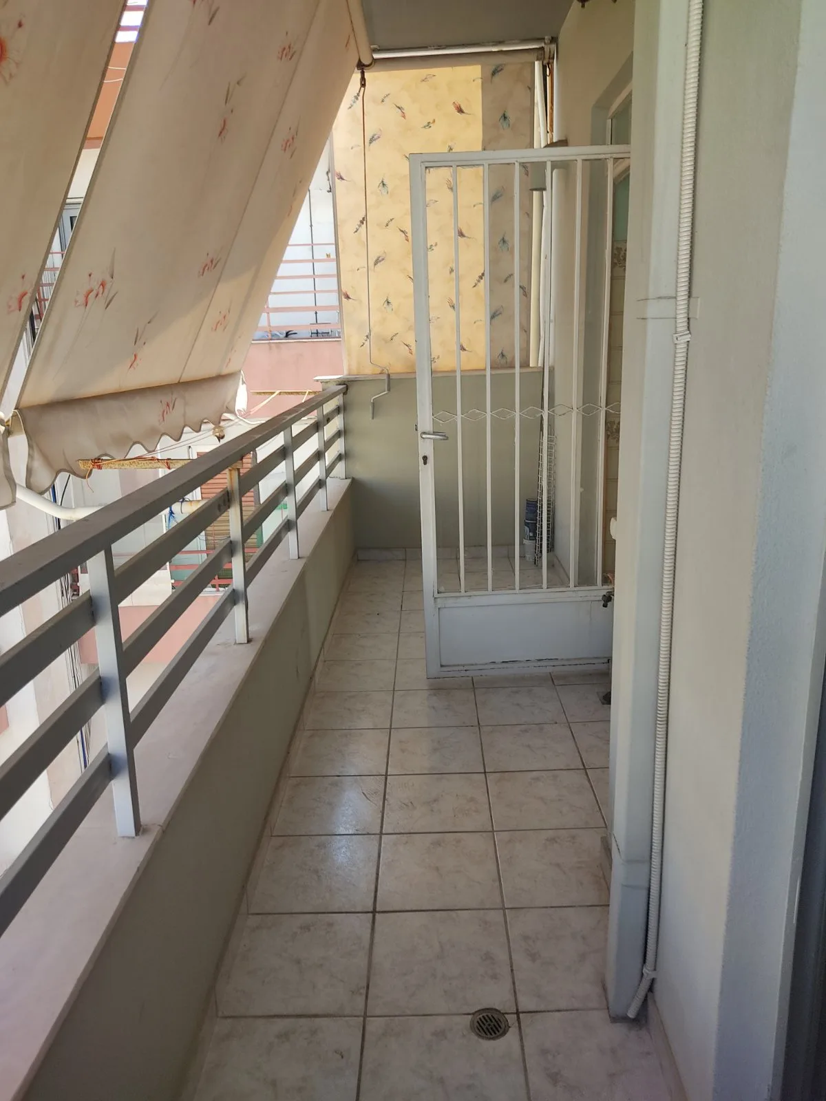 ΥΨΗΛΑ ΑΛΩΝΙΑ πλησίον