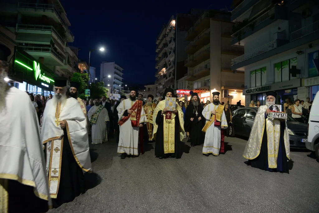 Πάτρα: Πλήθος πιστών στον εορτασμό της Αγίας Σοφίας και των θυγατέρων της ΦΩΤΟ