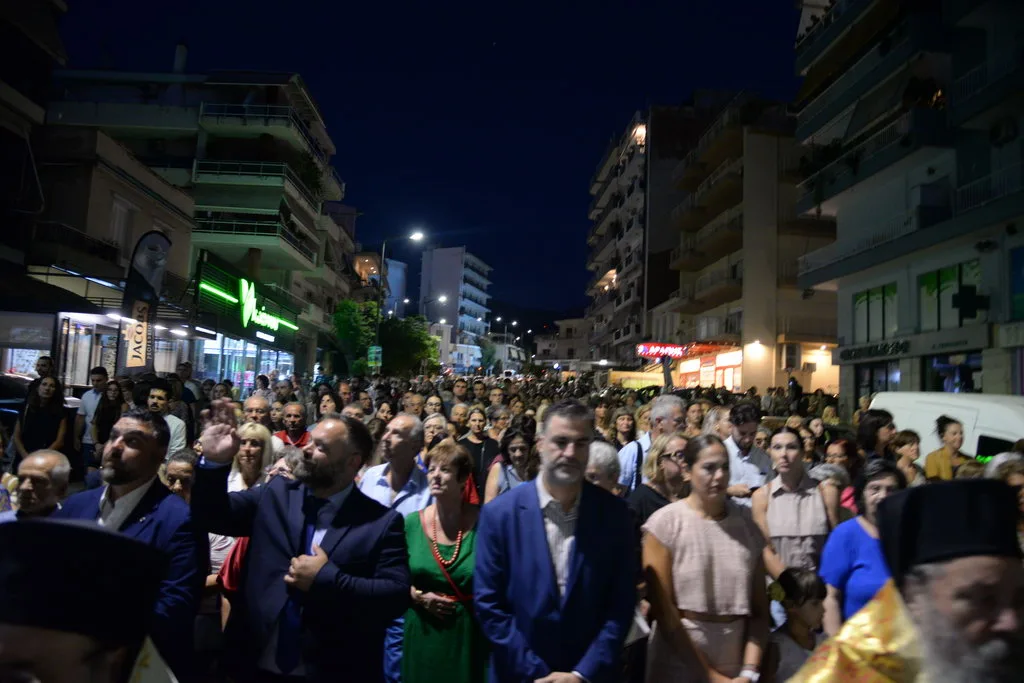 Πάτρα: Πλήθος πιστών στον εορτασμό της Αγίας Σοφίας και των θυγατέρων της ΦΩΤΟ
