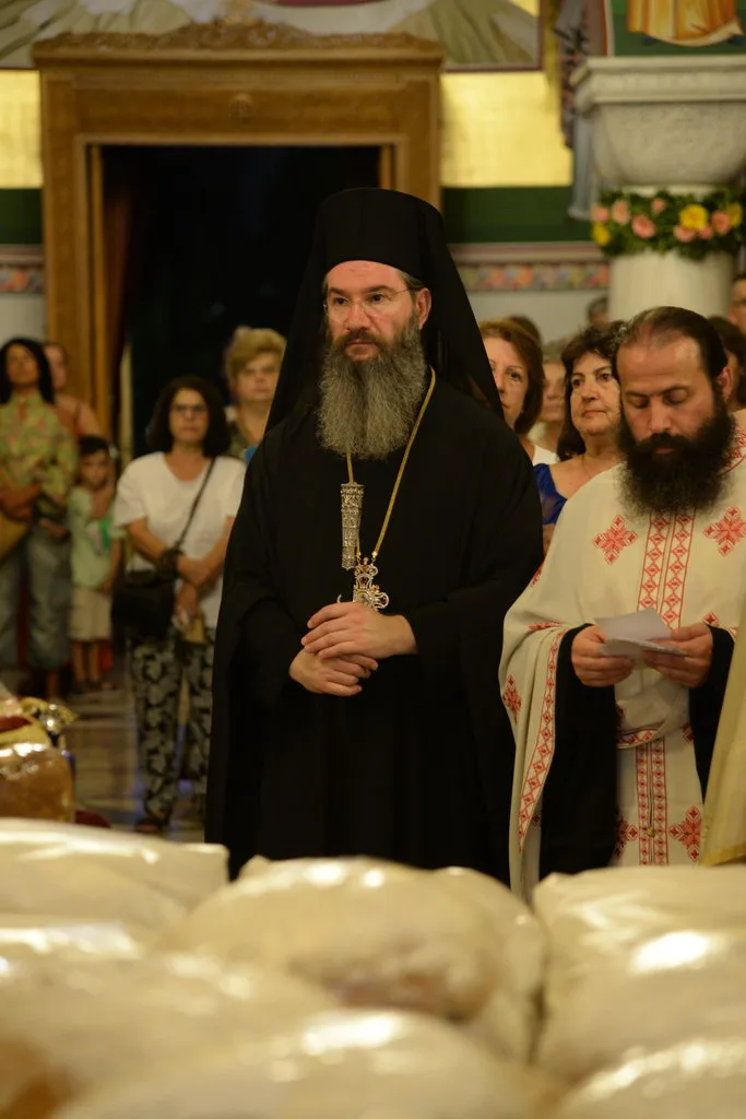 Πάτρα: Πλήθος πιστών στον εορτασμό της Αγίας Σοφίας και των θυγατέρων της ΦΩΤΟ