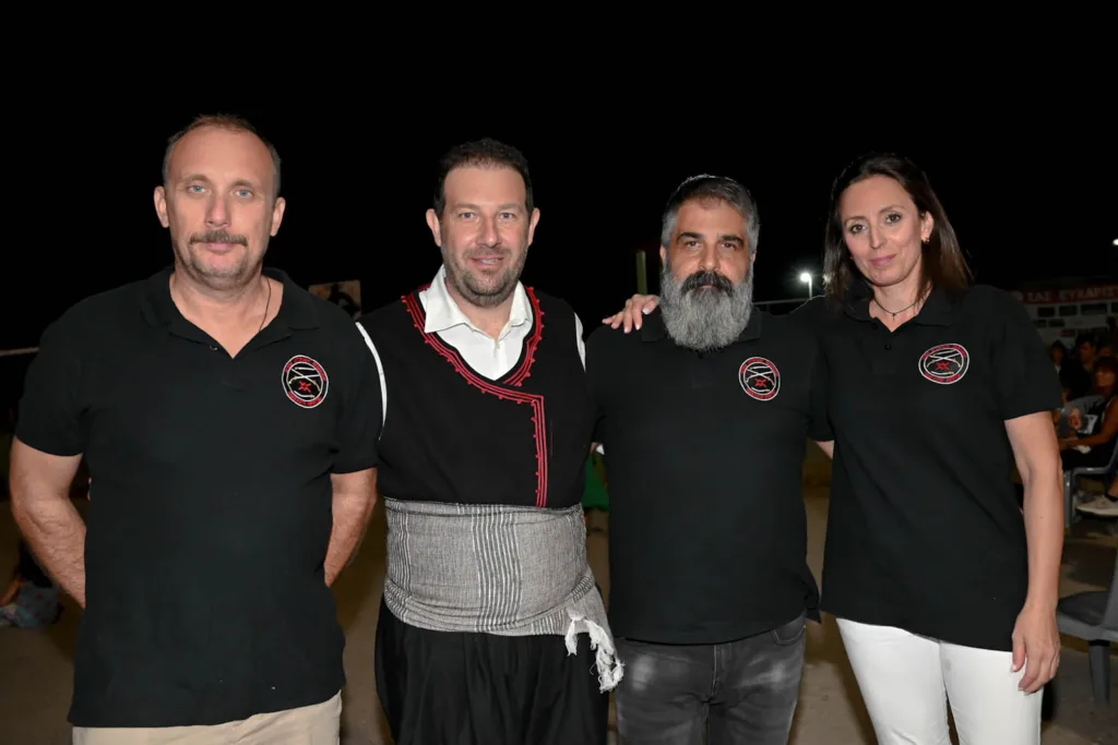 Χρώματα, ενθουσιασμός και χαμόγελα σε τριήμερο γλέντι στους Αμπελόκηπους ΦΩΤΟ