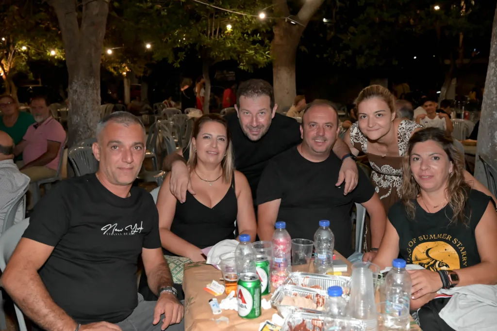 Χρώματα, ενθουσιασμός και χαμόγελα σε τριήμερο γλέντι στους Αμπελόκηπους ΦΩΤΟ