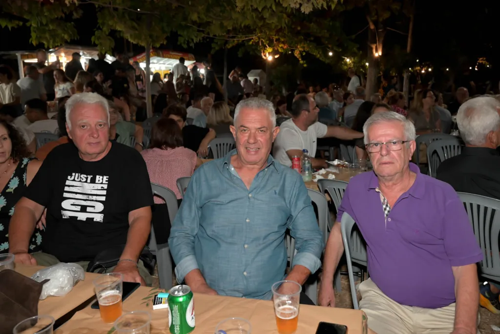 Χρώματα, ενθουσιασμός και χαμόγελα σε τριήμερο γλέντι στους Αμπελόκηπους ΦΩΤΟ