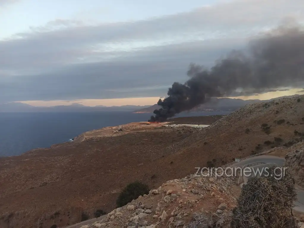 Χανιά: Φωτιά στο εργοστάσιο επεξεργασίας απορριμμάτων της ΔΕΔΙΣΑ στο Ακρωτήρι, ΦΩΤΟ, ΒΙΝΤΕΟ