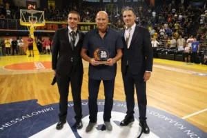 Ο Προμηθέας άρεσε (πολύ) στα «Μαυροσκούφεια» - Φωτογραφίες