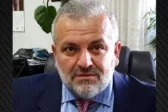 «Ζητιάνευα για να γυρίσω σπίτι»: Απίστευτη περιπέτεια για γιατρό από την Αμαλιάδα - Του έκλεψαν το πορτοφόλι στο Μετρό ΒΙΝΤΕΟ