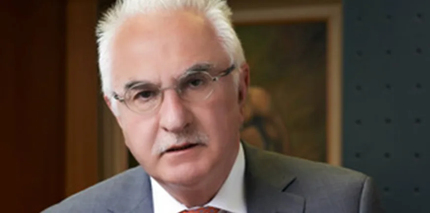Αρχαιοκαπηλία - Μέγα Σπήλαιο: Γιατί ο ερευνητής Γιώργος Τσούκαλης δηλώνει στην «Π» πως δεν θα εκπλαγεί με νέες εξελίξεις Αρχαιοκαπηλία - Μέγα Σπήλαιο: Γιατί ο ερευνητής Γιώργος Τσούκαλης δηλώνει στην «Π» πως δεν θα εκπλαγεί με νέες εξελίξεις