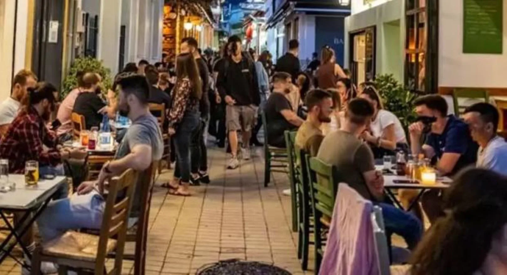 Αν η Πάτρα είχε soundtrack: Οι ήχοι που καταλαβαίνεις μόνο αν ζεις εδώ