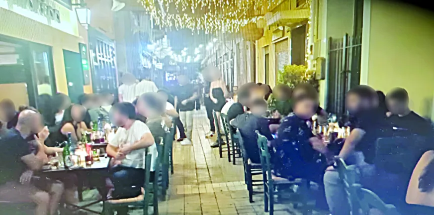 Πάτρα: Νέες γκρίνιες για πρόστιμα και τραπεζοκαθίσματα, η απάντηση του Δήμου