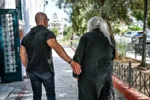 Ηγούμενος Μεγάλου Σπηλαίου: «Θα πουλήσουμε και τους τοίχους», διάλογοι «φωτιά»