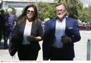 Βαρύς ο πόνος για την οικογένεια του Αντώνη Σαμαρά στο μνημόσυνο της Λένας... ΦΩΤΟΓΡΑΦΙΕΣ