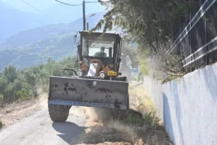 Μετά τις πυρκαγιές του Αυγούστου: Συνεχίζονται οι καθαρισμοί ρεμάτων από τον Δήμο Πατρέων ΦΩΤΟ