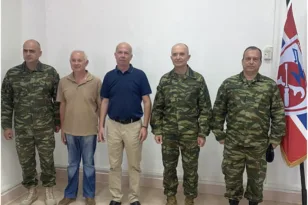 Πάτρα: Ο Αρχηγός ΓΕΣ στο ΚΕΤΧ, επιθεώρηση και βραβεύσεις ΦΩΤΟ