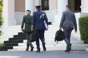 Συνεδριάζει το ΚΥΣΕΑ υπό τον Μητσοτάκη – Στο τραπέζι εξοπλιστικά, μεταναστευτικό και γεωπολιτικές εξελίξεις