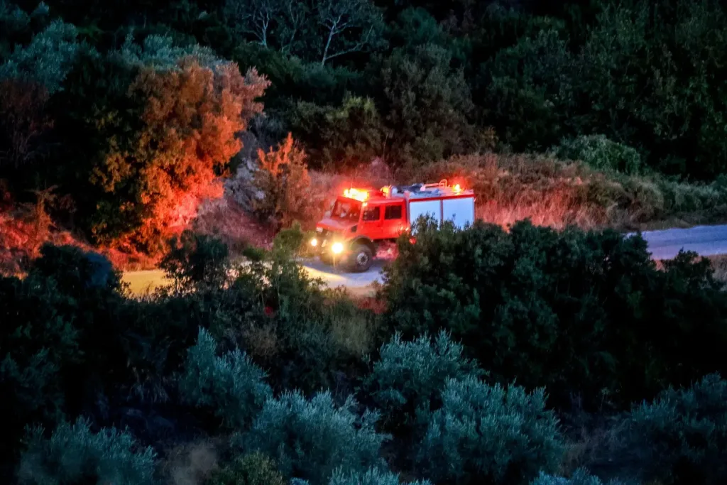 Σώος απεγκλωβίστηκε σώος από σπηλιά στη Λάρισα ο 53χρονος που έψαχνε λίρες!