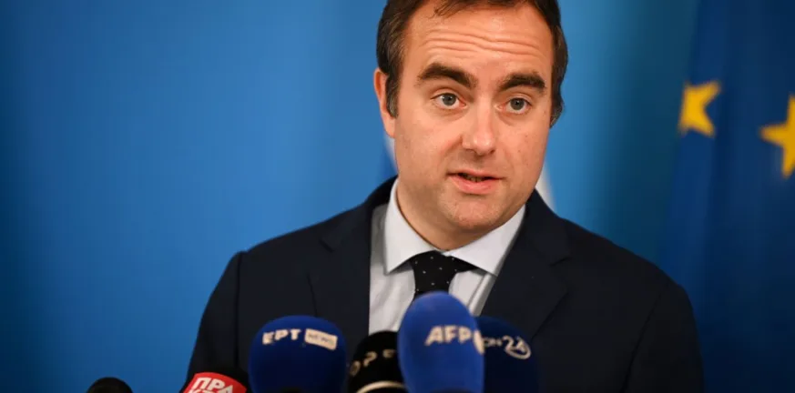 Ο Μακρόν διόρισε πρωθυπουργό της Γαλλίας τον Σεμπαστιάν Λεκορνί