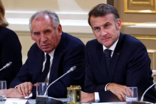Ο Μπαϊρού τελείωσε, αλλά η κρίση στη Γαλλία τώρα αρχίζει!