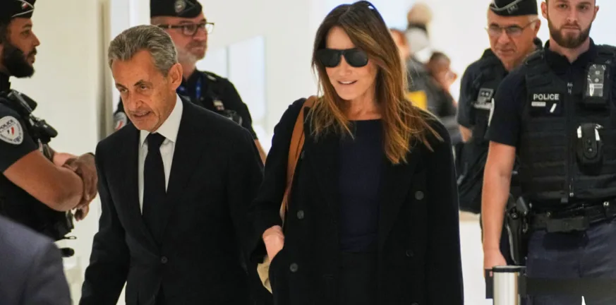 Γαλλία: Πέντε χρόνια φυλάκιση στον Σαρκοζί - Η υπόθεση με τον Καντάφι στοίχισε στον πρώην Πρόεδρο