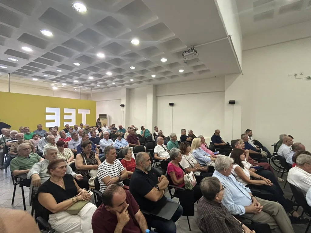 Ο Ευρωβουλευτής του ΠΑΣΟΚ Γιάννης Μανιάτης στην Αχαΐα: Τετραπλή περιοδεία με αιχμές Ο Ευρωβουλευτής του ΠΑΣΟΚ Γιάννης Μανιάτης στην Αχαΐα: Τετραπλή περιοδεία με αιχμές
