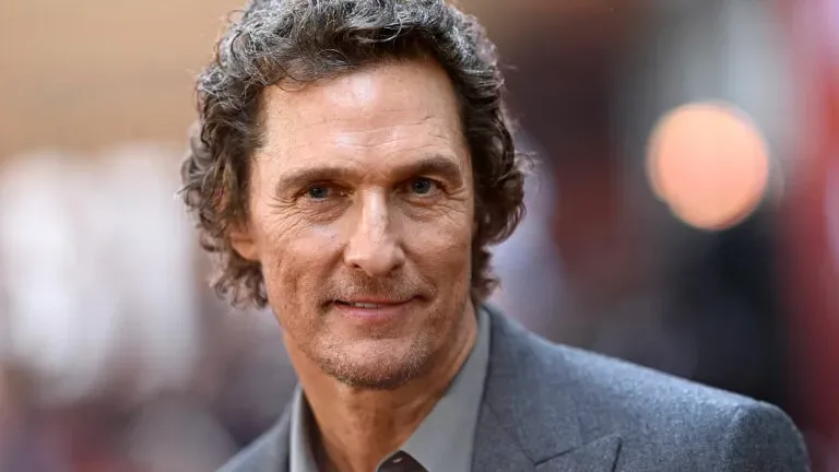 Η απάντηση του Matthew Mcconaughey όταν τον ρώτησε ο γιος του αν φοβήθηκε να παντρευτεί τη μητέρα του