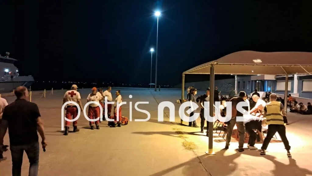 Συνολικά 57 μετανάστες στο λιμάνι στο Κατάκολο ΦΩΤΟ