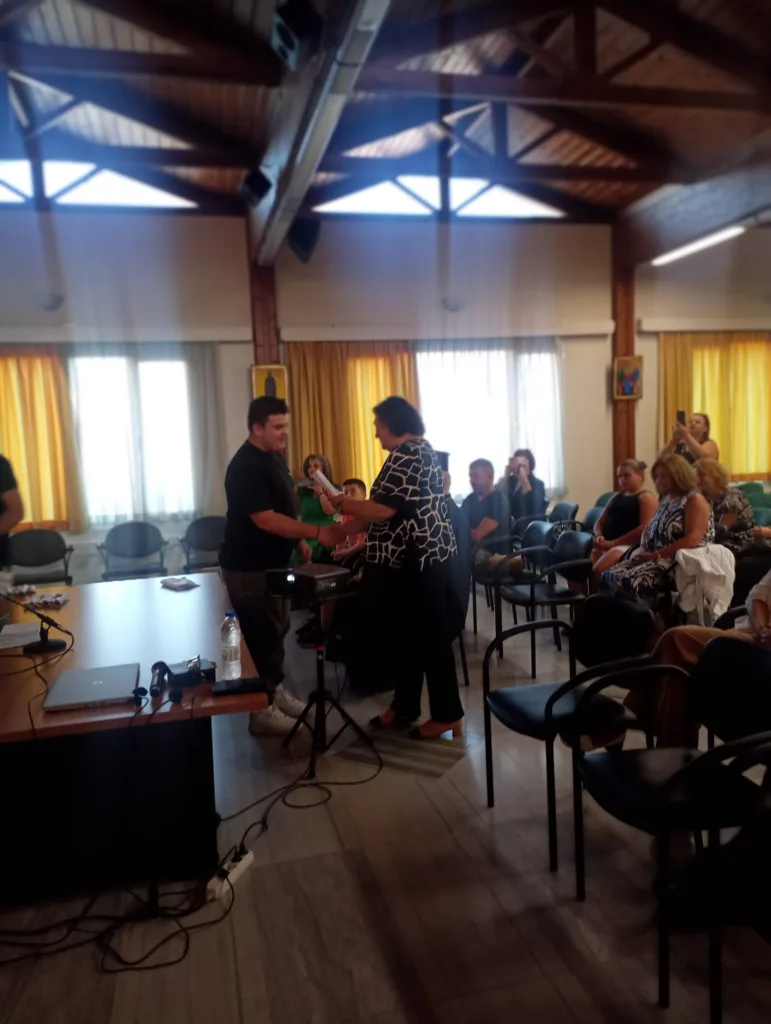 Αίγιο: Βραβεύσεις μαθητών για διαγωνισμό φωτογραφίας ΦΩΤΟ