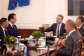 Συνάντηση Μητσοτάκη με τον Γενικό Διευθυντή του Ταμείου Ανάπτυξης και Ανασυγκρότησης της Λιβύης
