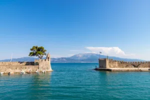 Ναύπακτος: Ιδανικός προορισμός για όλες τις εποχές
