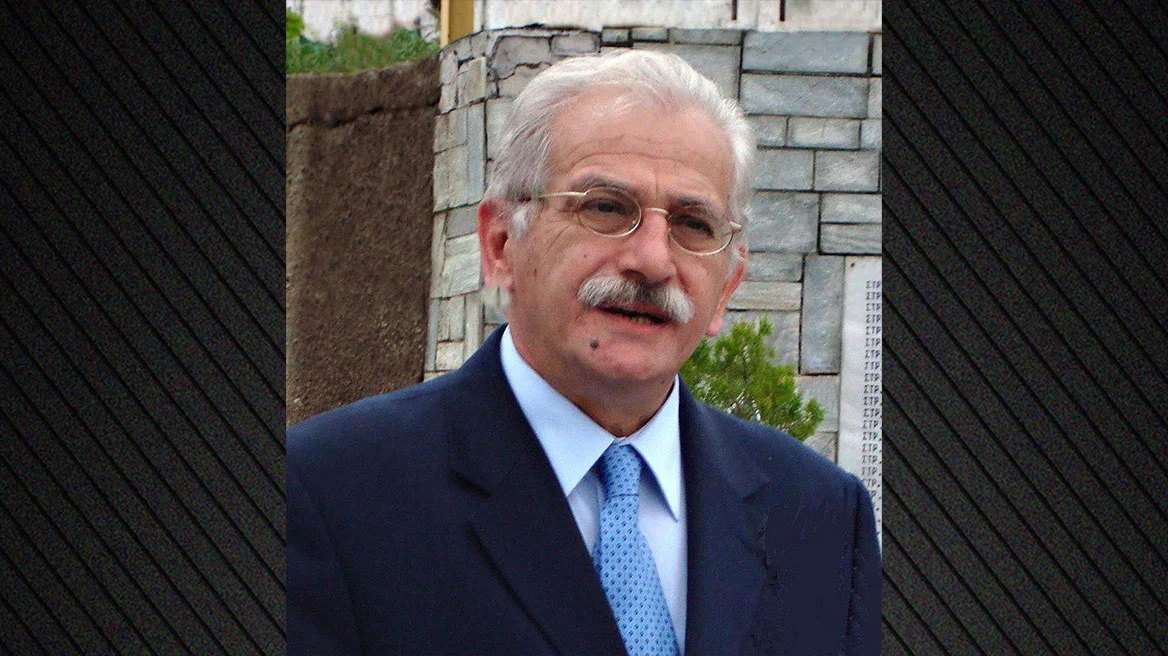 Έχασε τη μάχη με τον καρκίνο ο Νίκος Παπαδάκης
