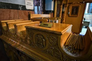 Μπούκαρε ημίγυμνος στη Μονή Αφέντη Χριστού επιχειρώντας να κλέψει το παγκάρι!