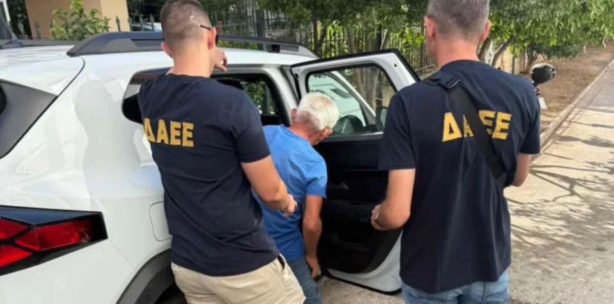 Προφυλακίστηκε ο 62χρονος για την πυρκαγιά σε παράδρομο της Αττικής Οδού Προφυλακίστηκε ο 62χρονος για την πυρκαγιά σε παράδρομο της Αττικής Οδού