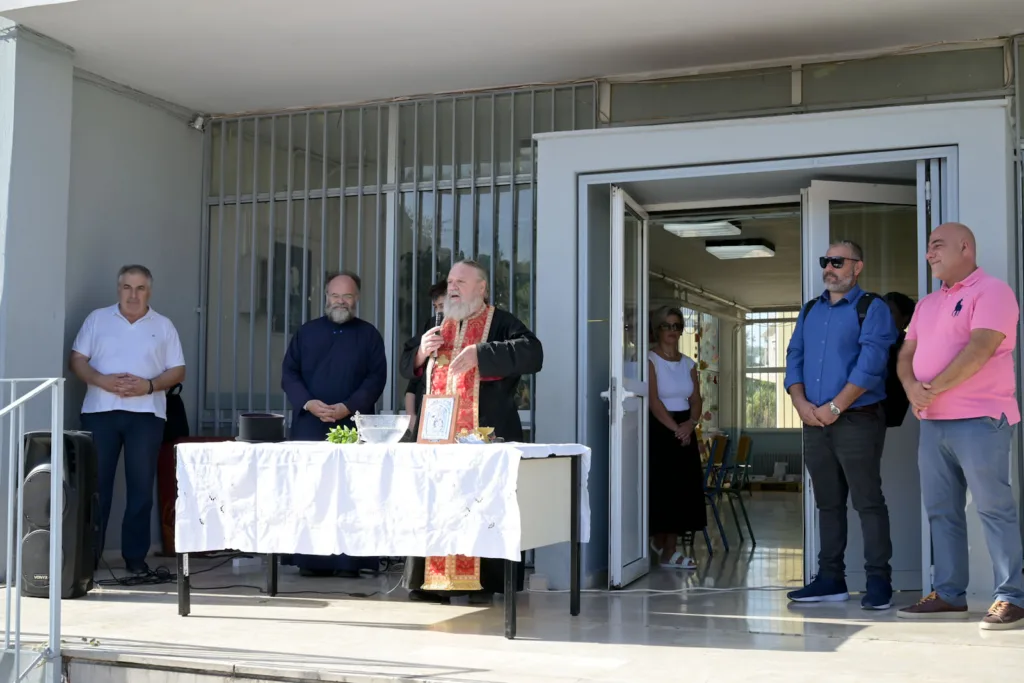 Ευχές Πελετίδη για τη νέα σχολική χρονιά: «Με όπλο τη γνώση να σταθείτε όρθιοι»