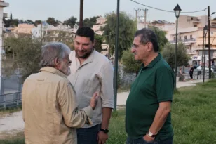 Πάτρα: Συνάντηση Πελετίδη με τον γλυπτή Καλογηράτο