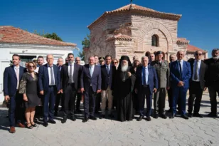Στις εκδηλώσεις μνήμης για τα 81 χρόνια απ’ το Ολοκαύτωμα του Χορτιάτη ο Δήμαρχος Καλαβρύτων ΦΩΤΟ