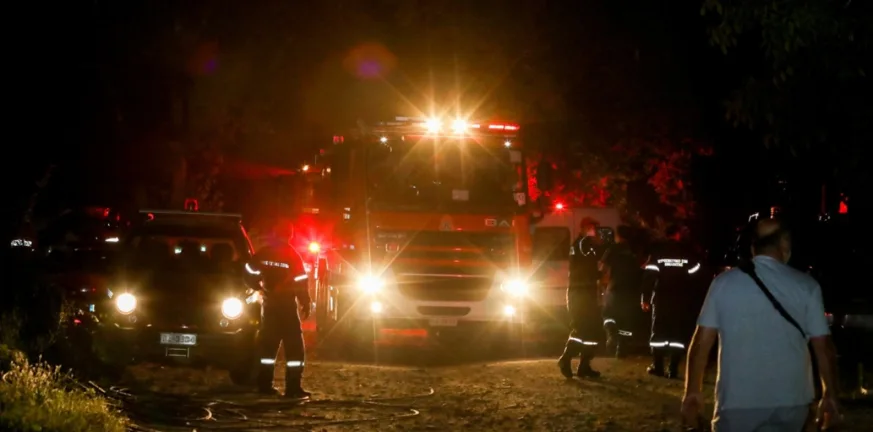 Βραδινή φωτιά στο Πετρωτό Φθιώτιδας
