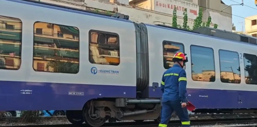 Κωνσταντινουπόλεως και Αθηνών: Τρένο παρέσυρε και σκότωσε πεζό Κωνσταντινουπόλεως και Αθηνών: Τρένο παρέσυρε και σκότωσε πεζό