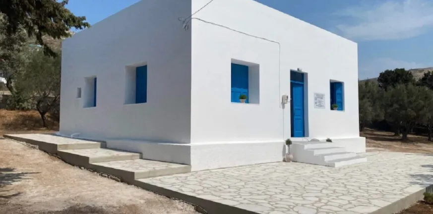 Μετά από 17 χρόνια ξανά σχολείο στην Ψέριμο: Πέντε παιδιά, μία δασκάλα και ένα νησί που κρατά ζωντανή τη φλόγα