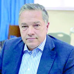 Πάτρα: Συνεδρίασε το Δημοτικό Συμβούλιο με κύριο θέμα τις πυρκαγιές - Τελικά έφταιγε το ΝΑΤΟ