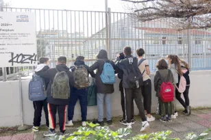 Δημογραφικό σοκ στα σχολεία: Πτώση εγγραφών 24% στη Δυτική Ελλάδα – Παραμένουν κλειστές 37 σχολικές μονάδες