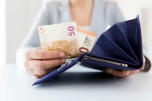 Γρήγορες συντάξεις στο Δημόσιο: Πώς αλλάζει η διαδικασία
