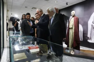 Ο Πρόεδρος της Δημοκρατίας εγκαινίασε το Μουσείο Άννας Συνοδινού στο Λουτράκι