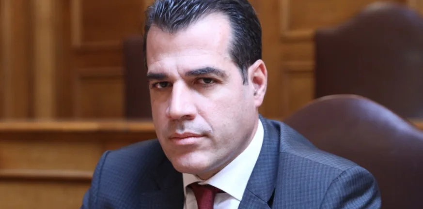 Πλεύρης: Όποιος δεν παίρνει άσυλο ή θα πηγαίνει φυλακή έως 5 χρόνια ή θα επιστρέφει στη χώρα του Πλεύρης: Όποιος δεν παίρνει άσυλο ή θα πηγαίνει φυλακή έως 5 χρόνια ή θα επιστρέφει στη χώρα του