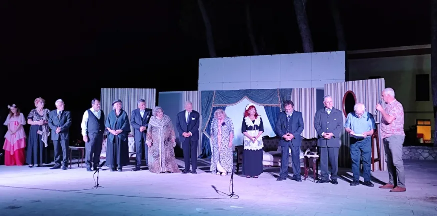 Μια θεατρική παράσταση αφιερωμένη στο ΕΚΑΜΕ Αιγίου ΦΩΤΟ