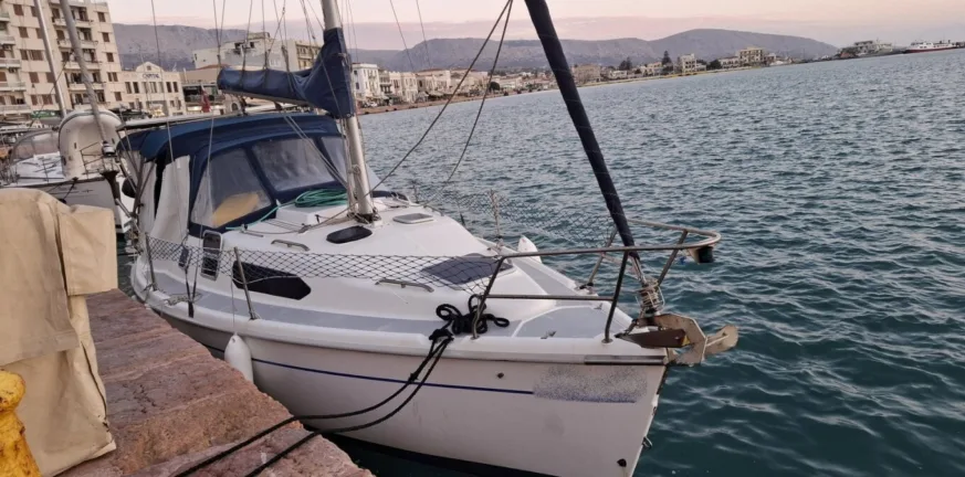Ρεκόρ στη Χίο με λαθρεμπόριο 12.500 κινητών τηλεφώνων! ΦΩΤΟ Ρεκόρ στη Χίο με λαθρεμπόριο 12.500 κινητών τηλεφώνων! ΦΩΤΟ