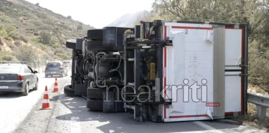 Κρήτη: 17χρονος ο οδηγός του φορτηγού που έχασε τη ζωή του σε τροχαίο στον ΒΟΑΚ Κρήτη: 17χρονος ο οδηγός του φορτηγού που έχασε τη ζωή του σε τροχαίο στον ΒΟΑΚ