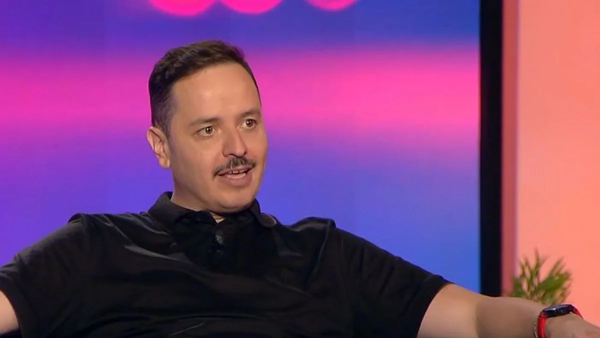 Τσουβέλας για τον «influencer Χριστό»: «Αντί για Cayenne είχε ένα γαϊδουράκι – δίδαξε μόνο αγάπη»