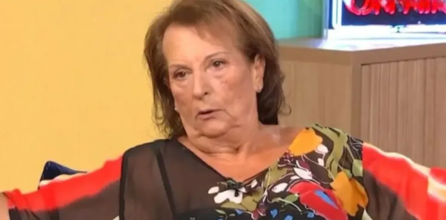 «Ό,τι κι αν δημιουργήθηκε, ήταν πρόβλημα της ασθένειας του. Δεν ήταν ο Στέλιος αυτός», η Βάσω Καζαντζίδη για τον αείμνηστο ερμηνευτή «Ό,τι κι αν δημιουργήθηκε, ήταν πρόβλημα της ασθένειας του. Δεν ήταν ο Στέλιος αυτός», η Βάσω Καζαντζίδη για τον αείμνηστο ερμηνευτή